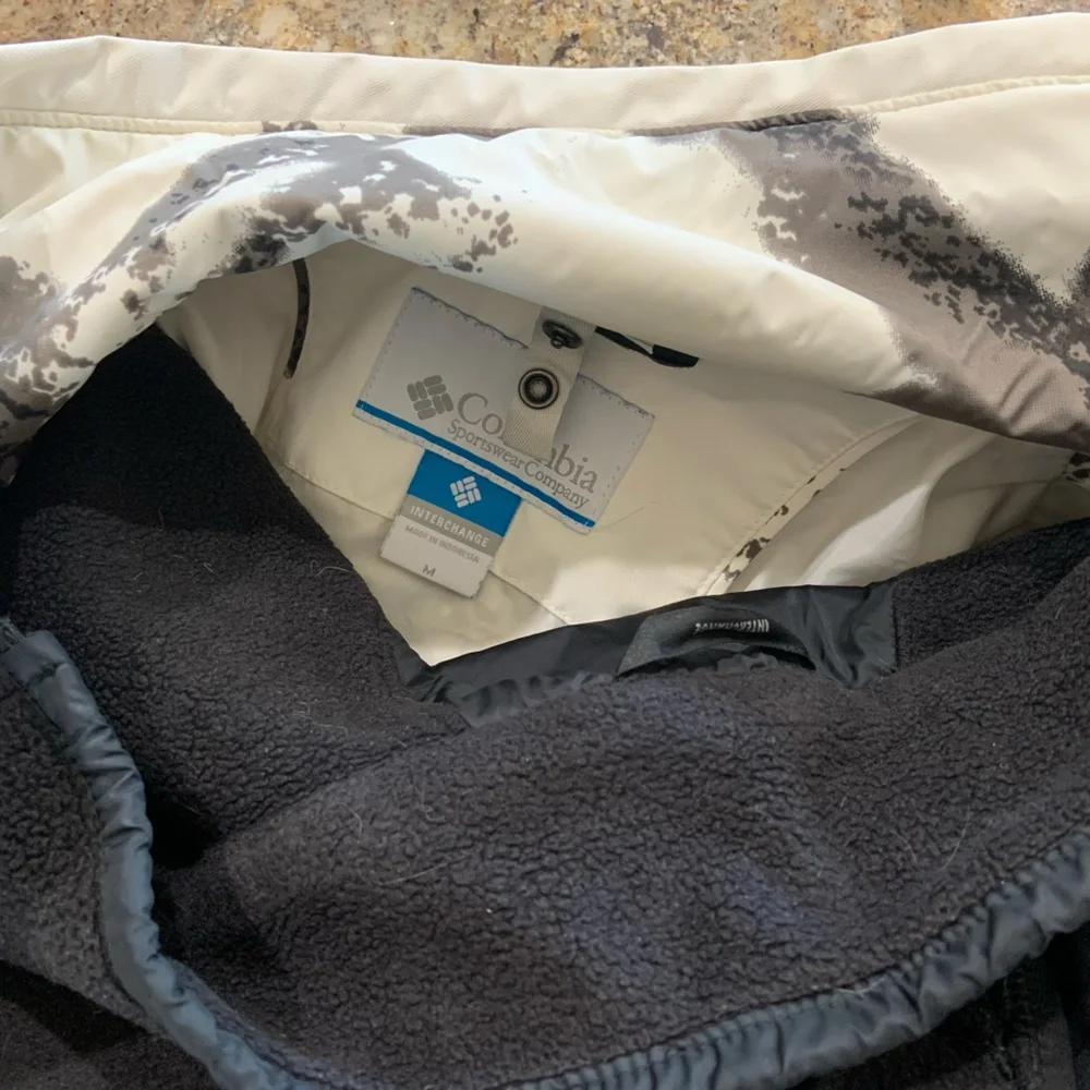 Columbia Bugaboo Interchange Omni-Tech Ski Jacket - Picture 4 of 12